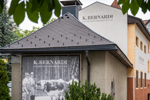 Außenaufnahme K.BERNARDI Erlebniswelt in Bruneck